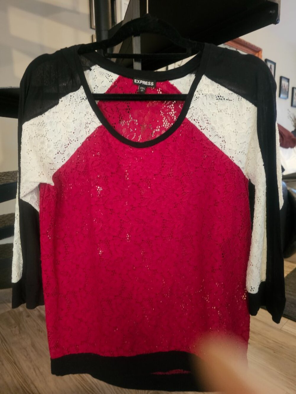 Express Black Red Ivory lace top 3/4 sleeves Small